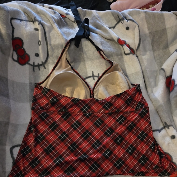 Torrid Vintage Red Plaid Halter Tankini Top Sz 4 - Picture 2 of 3